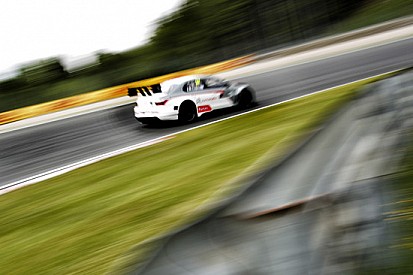 Salzburgring, Libere 1: Altra tripletta Citroën