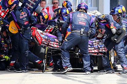 Vettel graziato dai commissari sportivi