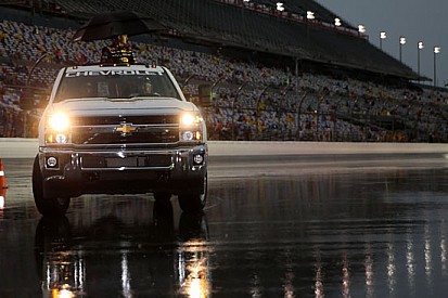 Rinviata per pioggia la gara di Daytona