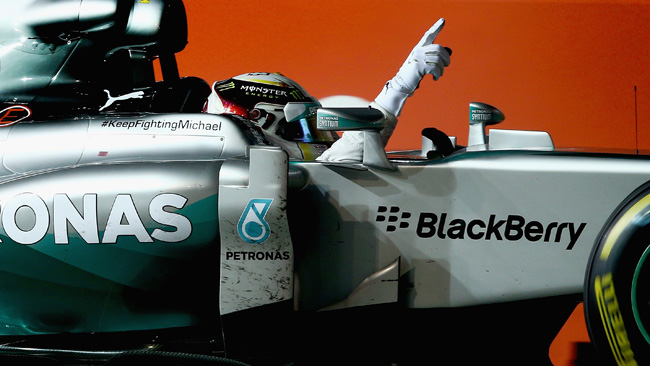 Hamilton a Singapore torna in testa al mondiale!