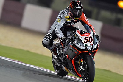 Losail, Gara 1: Guintoli vince e si porta a -3 da Sykes