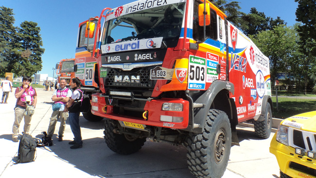 Dakar: Loprais a sorpresa si schiera con il Man