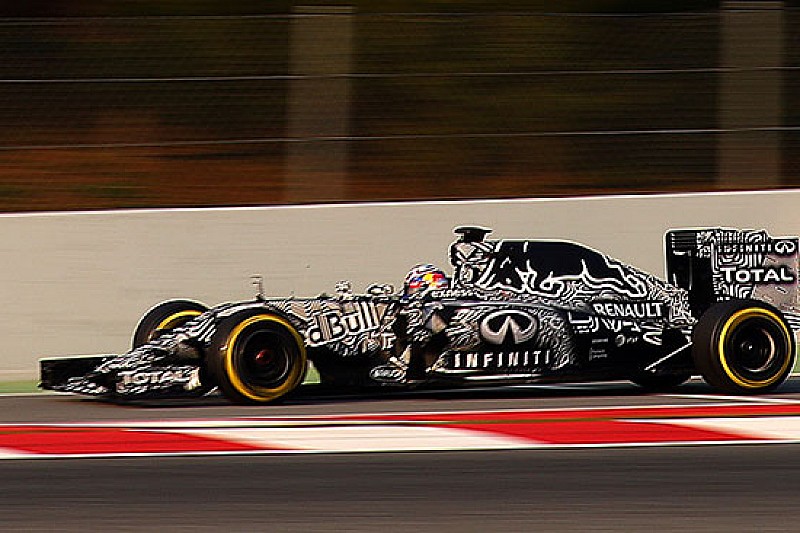 Barcellona, Day 2, Ore 12: Ricciardo si infila terzo