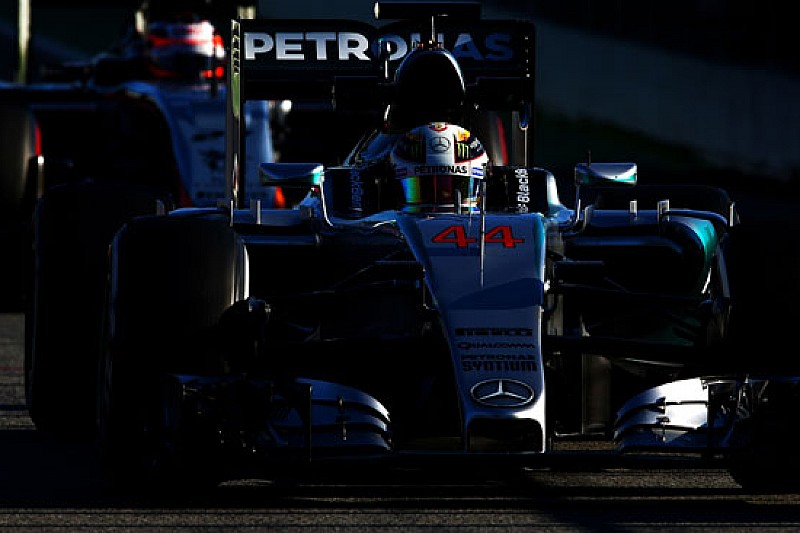 Barcellona, Day 3, Ore 11: Hamilton e Ricciardo ok