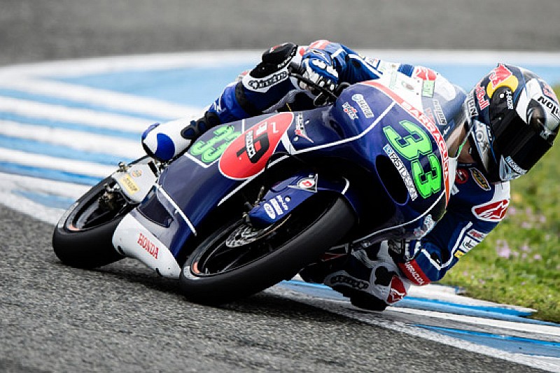 La pioggia tormenta i piloti del Team Gresini a Jerez