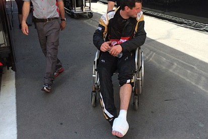 Lotus: i tre meccanici contusi hanno concluso i pit stop