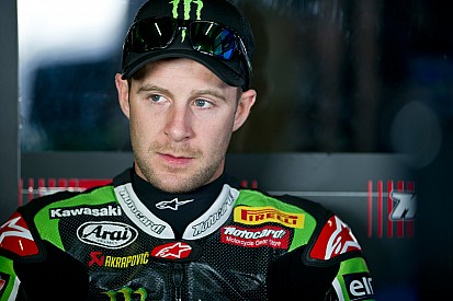 Jonathan Rea prépare les courses sereinement