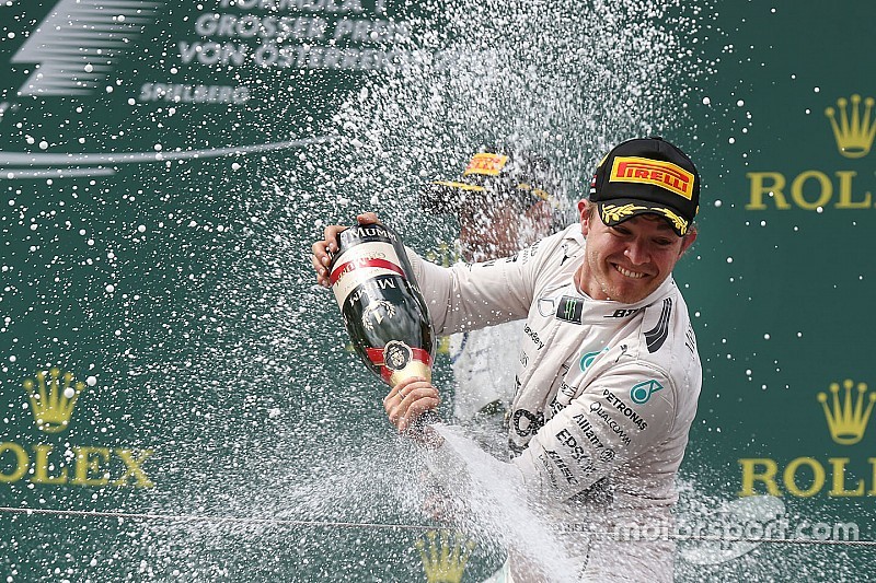 Rosberg recibe felicitaciones por su cumpleaños