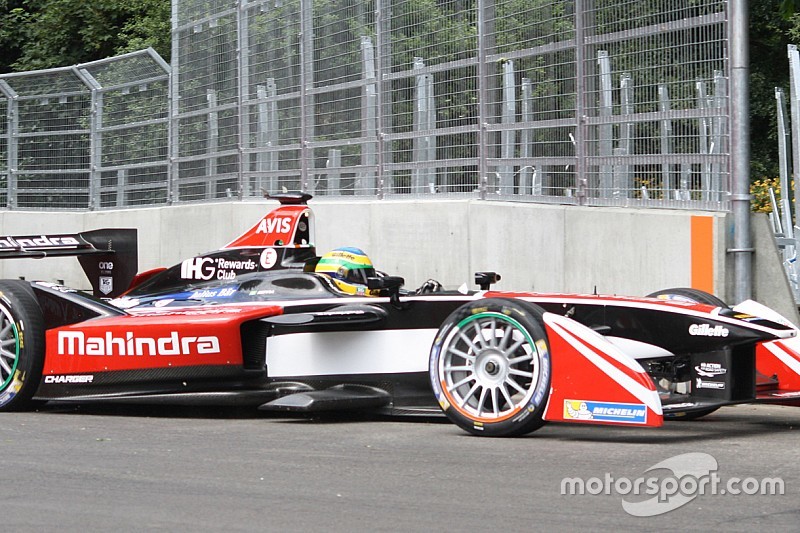 Senna a gagné le droit d'utiliser la carte de crédit de Nelson Piquet!