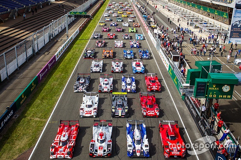 Vidéo - Comment la photo de famille des 24H du Mans se met en place!