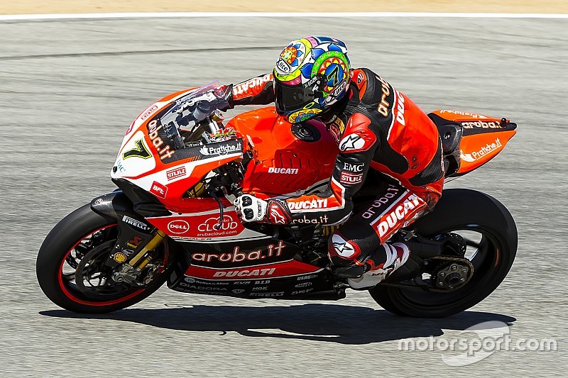 Davies comanda el inicio de la tercera práctica