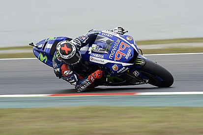 Lorenzo: "Con la gomma nuova saremmo davanti"