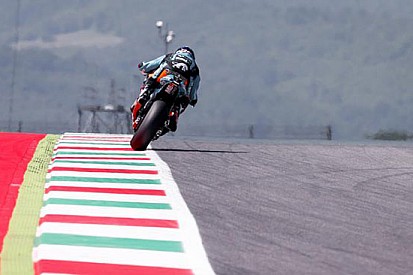 Mugello, Libere 1: Lowes un soffio davanti a Luthi