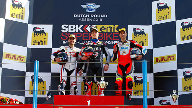 Savadori porta in trionfo l'Aprilia in Olanda