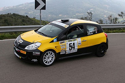 La prima del Clio R3 IRC è di Gasperetti all'Elba