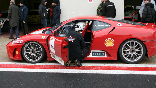 Test a Vallelunga per lo Starteam Racing