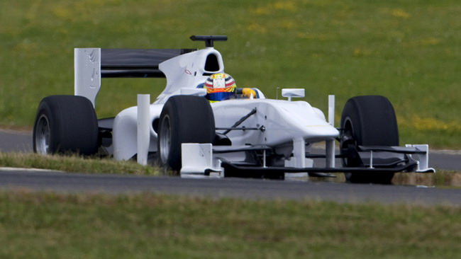 Ecco la GP2/11 che userà le gomme Pirelli