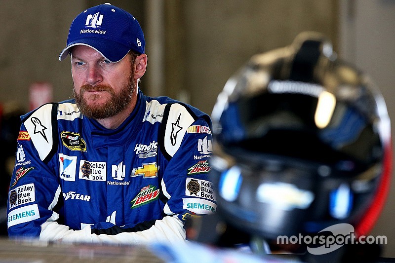 Earnhardt admite que Hendrick Motorsports tiene trabajo que hacer