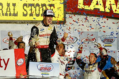Blaney obtiene un sufrido triunfo; Suárez, sexto