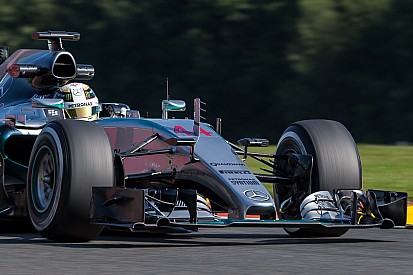 Igualando Senna em pódios, Hamilton comemora: “foi um sonho”