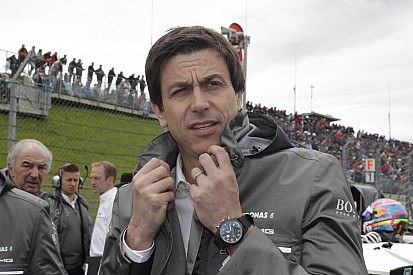 Toto Wolff juge "sévère" la sanction envers le Dr. Ullrich