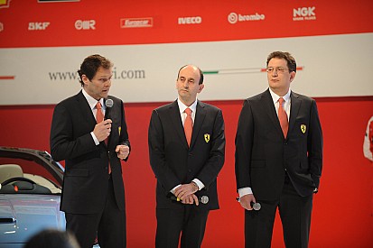 Tombazis niega que éxito de Ferrri se deba a Arrivabene