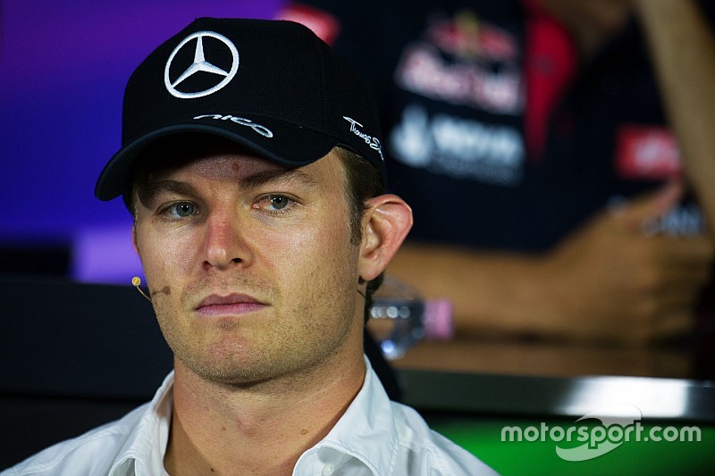 Rosberg considera que el título aún es posible