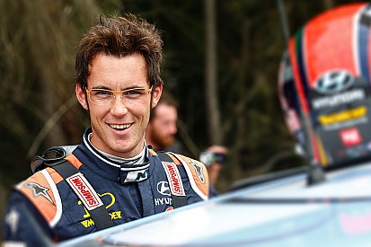 Neuville buscará los puntos de constructores
