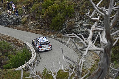 ES7 - Latvala creuse l'écart à deux spéciales du but