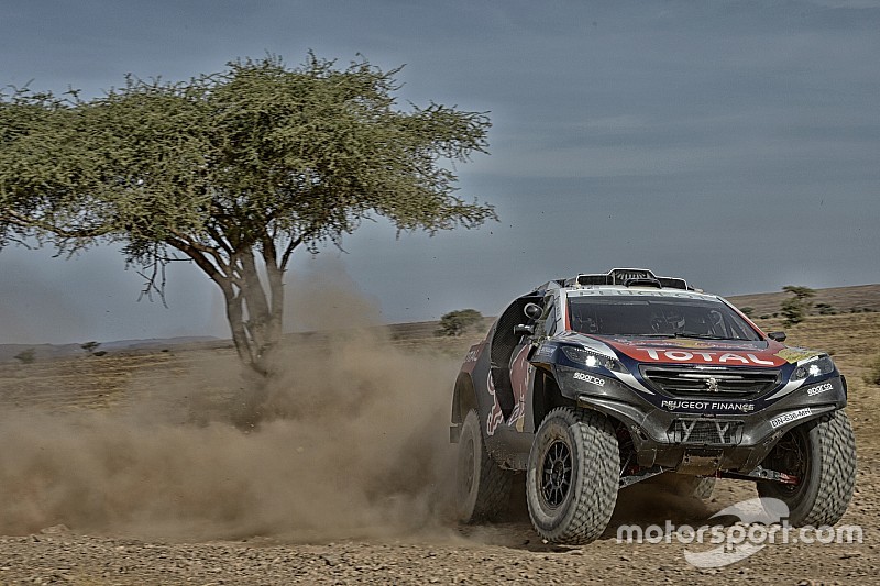 Technischer Defekt stört Dakar-Vorbereitung von Sébastien Loeb