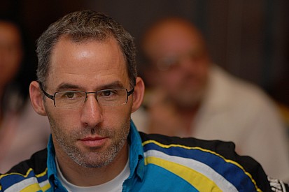 Alain Menu competirá el TCR con un Subaru
