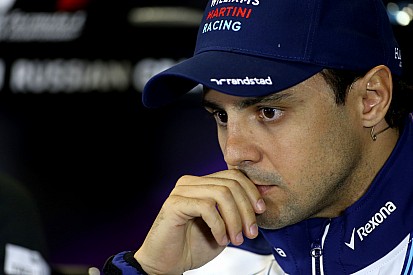 Sem motor atualizado, Massa dispara: “é frustrante”