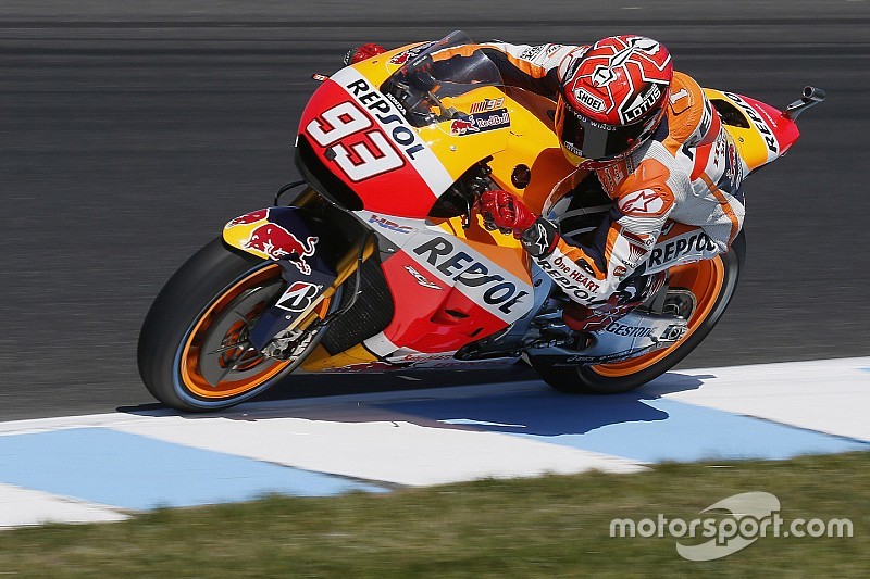 Phillip Island, Warm-Up: Lorenzo si avvicina a Marquez