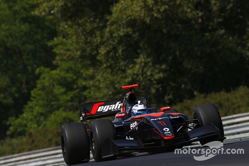 Nyck de Vries wint afsluitende race Formule Renault 3.5
