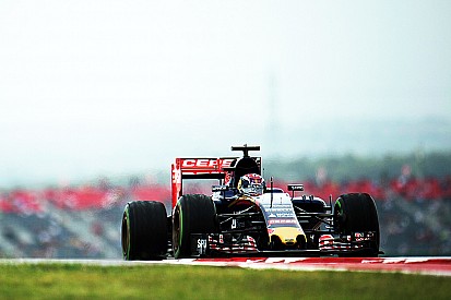 Verstappen baalt: 'Moeten er maar mee om zien te gaan'