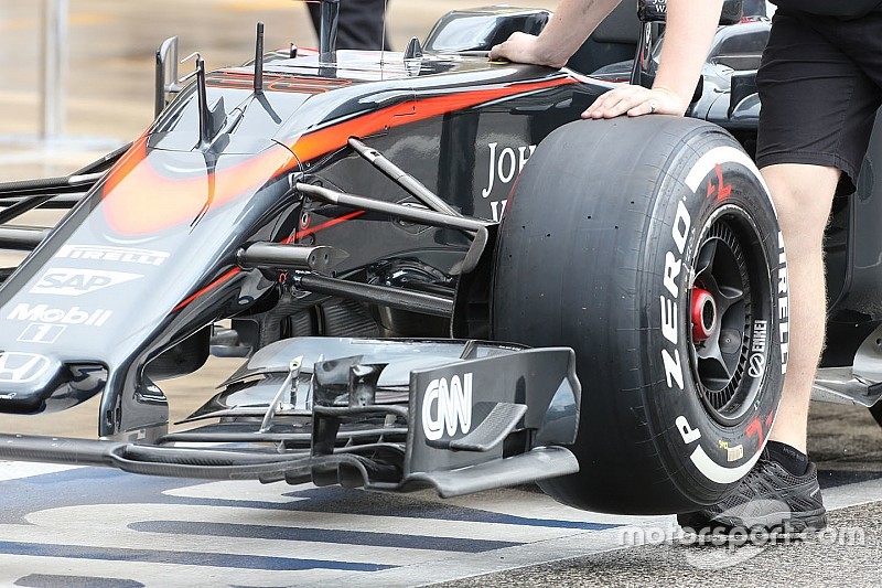 McLaren: è tutta nuova l'ala anteriore della MP4-30