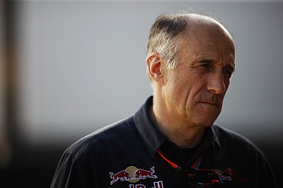 В Toro Rosso начали работать в три смены