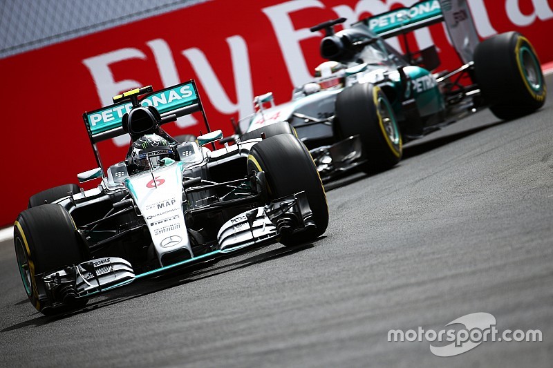 Mercedes está dispuesto a escuchar el plan de un motor estándar