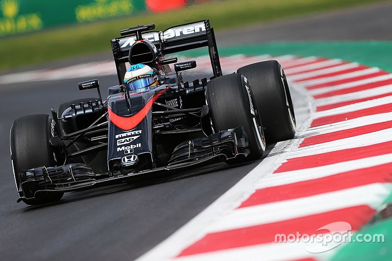 Alonso acepta que llega a Brasil frustrado