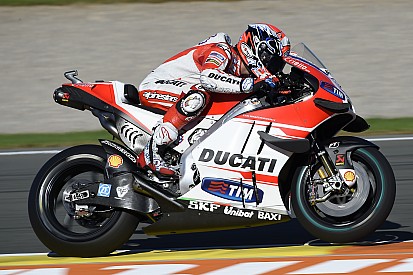 В Ducati назвали причину позднего дебюта мотоцикла для сезона-2016