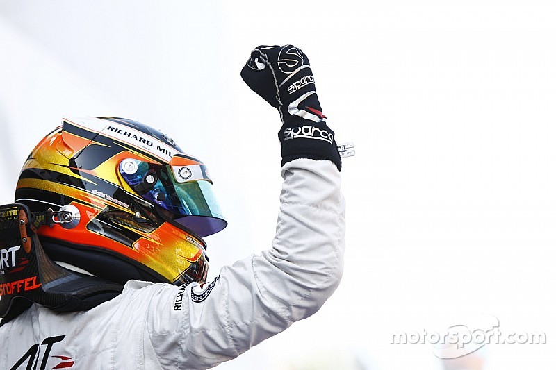 Stoffel Vandoorne test- en reservecoureur bij McLaren-Honda