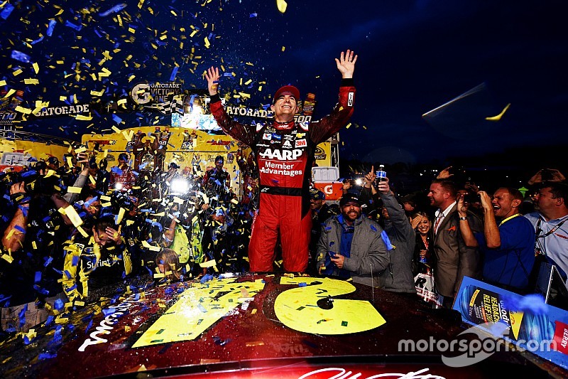 24 imágenes de la exitosa carrera de Jeff Gordon