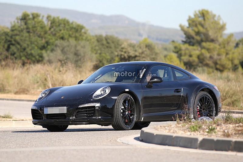 Gespot: Porsche test volgende generatie 911 op openbare weg