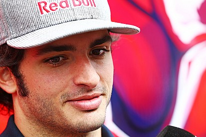 Según Carlos Sainz "fue increíble lo rápido que pasó mi primer año"