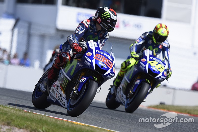 Lorenzo dice que Rossi debe reparar la relación