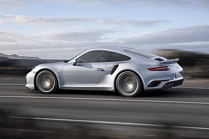 Porsche 911 Turbo e Turbo S, sotto la soglia del 3
