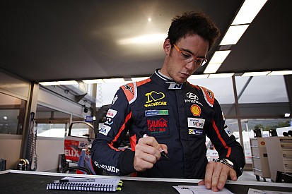Neuville veut se battre pour des victoires en 2016