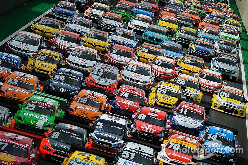 Interlagos: Fünf Rennserien, sieben Rennen, 130 Autos