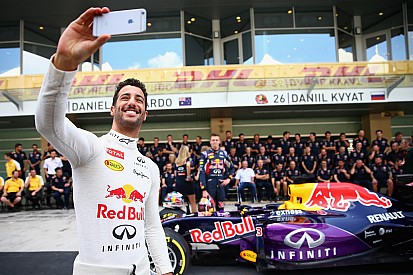 Ricciardo houdt opties open voor 2017: "Geen 'Alonso'tje' doen"