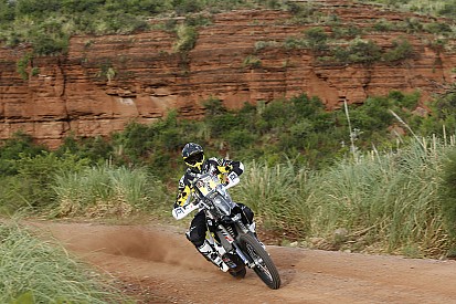 Dakar, oltre 100 piloti in penalità tra moto e quad!